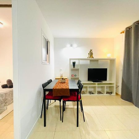 Renovado Apartamento En Zona Residencial A Pasos Del Mar Салоу Екстериор снимка
