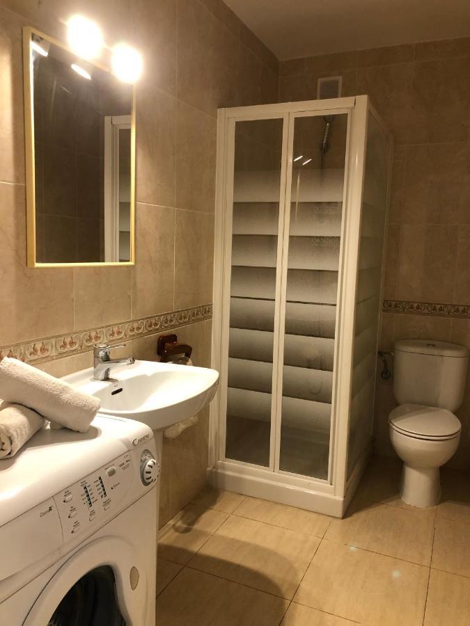 Renovado Apartamento En Zona Residencial A Pasos Del Mar Салоу Екстериор снимка