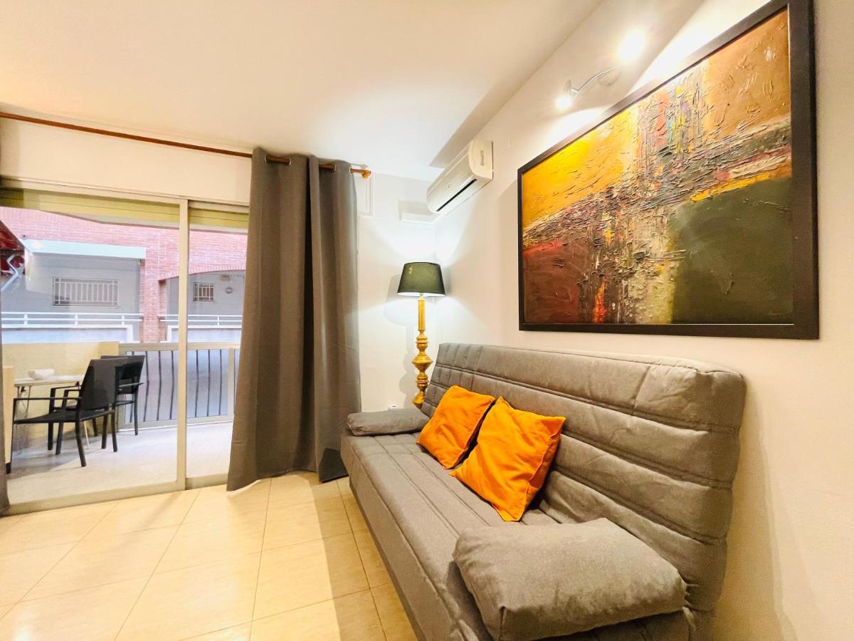 Renovado Apartamento En Zona Residencial A Pasos Del Mar Салоу Екстериор снимка