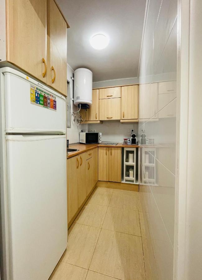 Renovado Apartamento En Zona Residencial A Pasos Del Mar Салоу Екстериор снимка