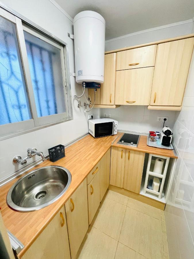 Renovado Apartamento En Zona Residencial A Pasos Del Mar Салоу Екстериор снимка